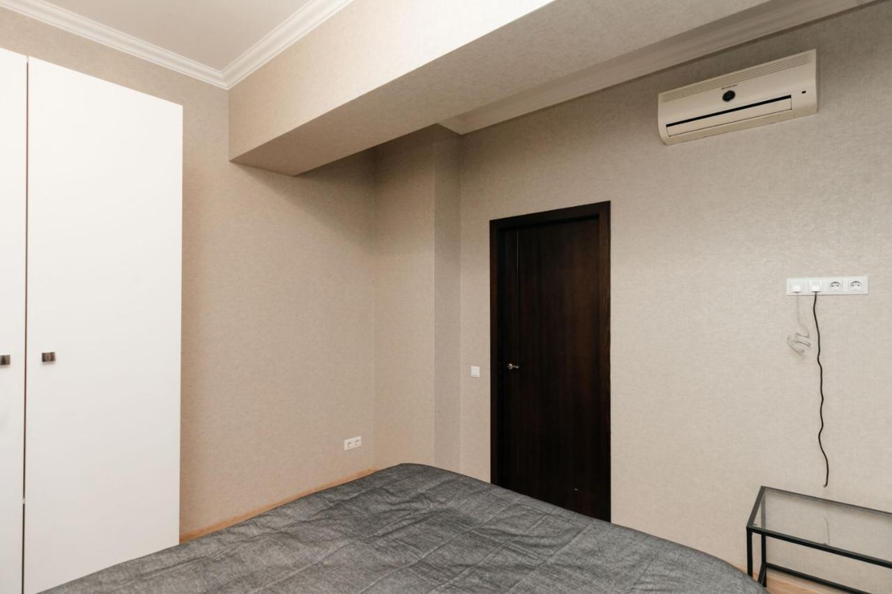 City Center Lev Tolstoi Residence Chişinău Extérieur photo