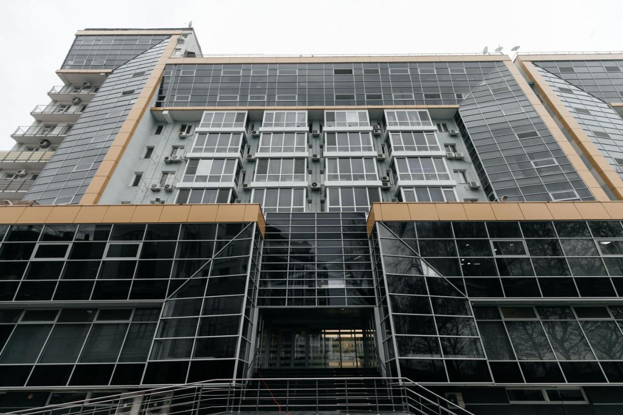 City Center Lev Tolstoi Residence Chişinău Extérieur photo