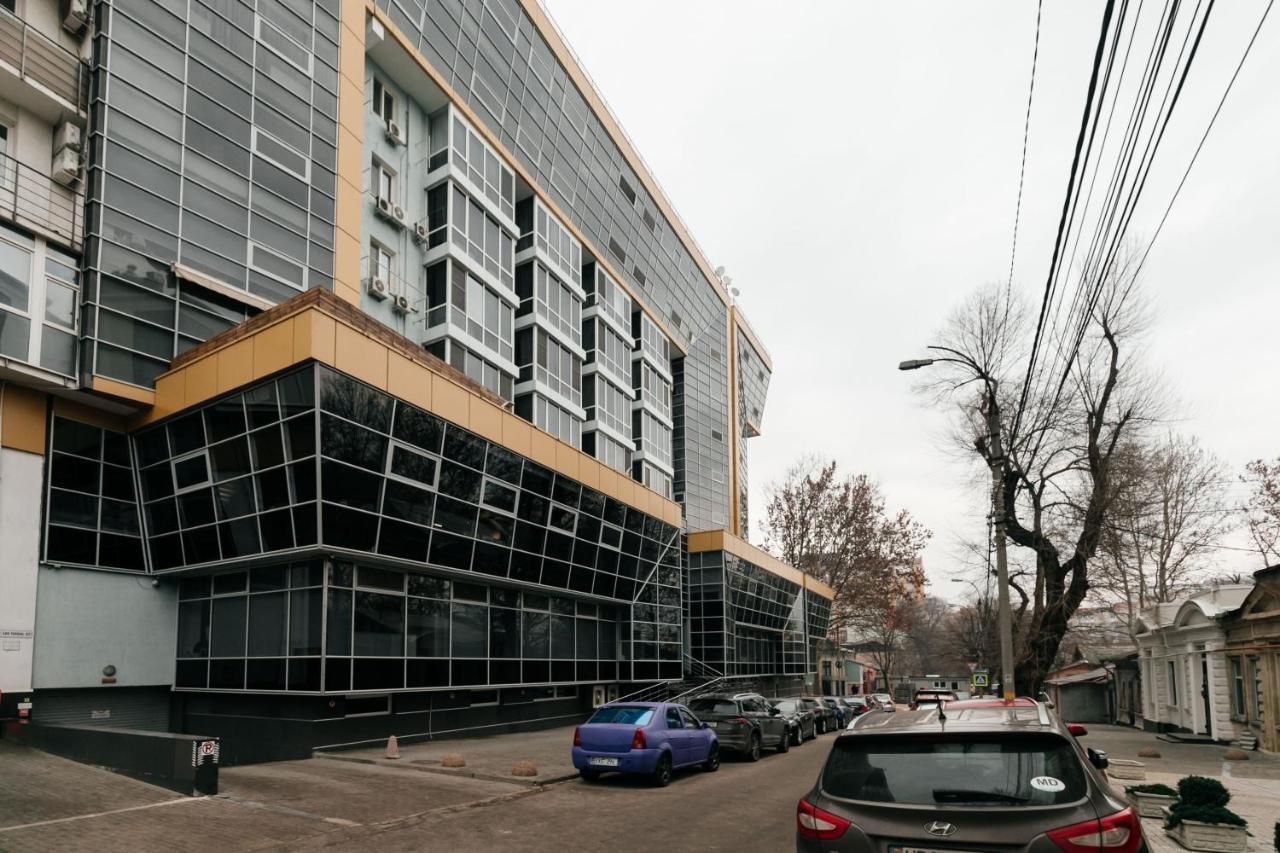 City Center Lev Tolstoi Residence Chişinău Extérieur photo